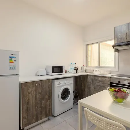 Daire Andriana Centre Flat